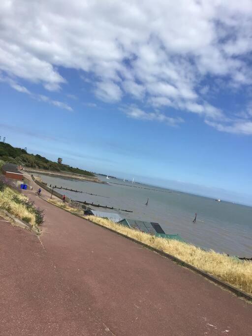 Travellers' Choice In Harwich-Essex Villa Exterior foto