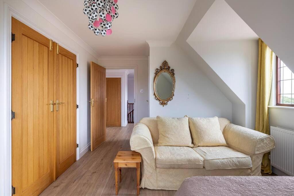 Travellers' Choice In Harwich-Essex Villa Exterior foto